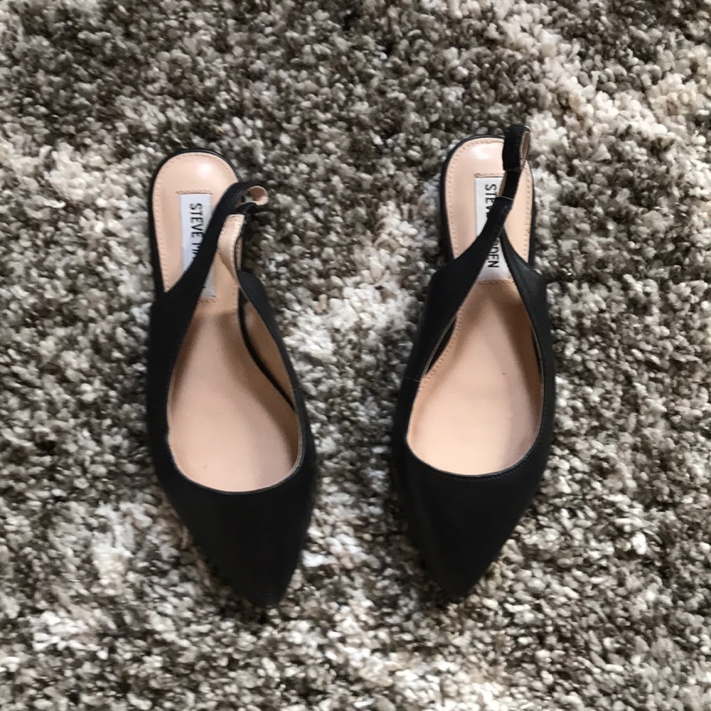 Steve Madden Flats size 5